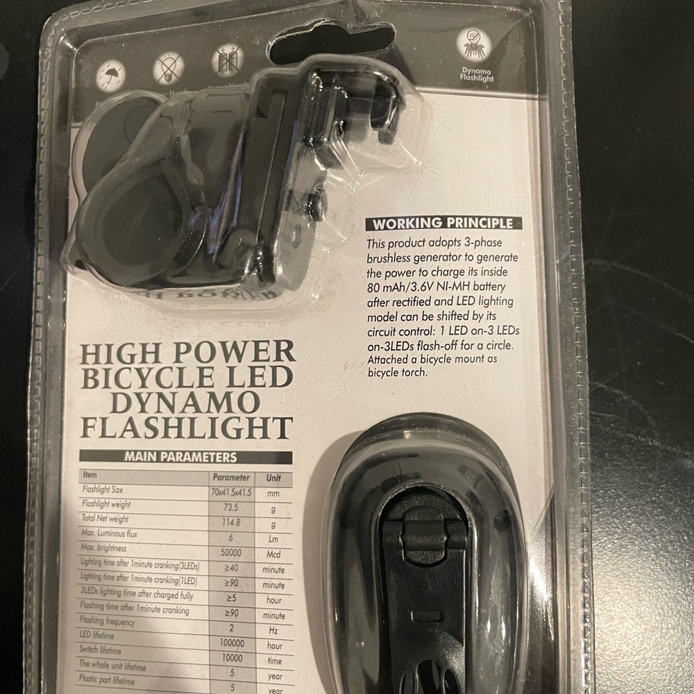 Bicycle LED Dynamo Flashlight - Picture 3 of 4